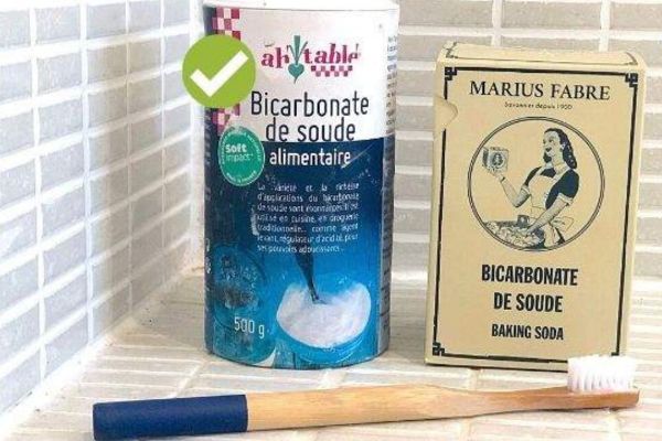 Le Bicarbonate De Soude Est Il Dangereux Pour Les Dents