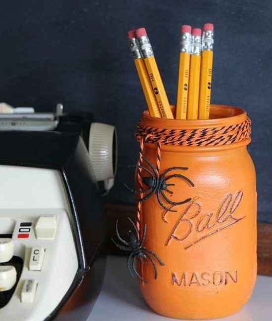 pot à crayon déco pour halloween