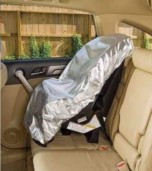 une protection contre le soleil pour les siège auto
