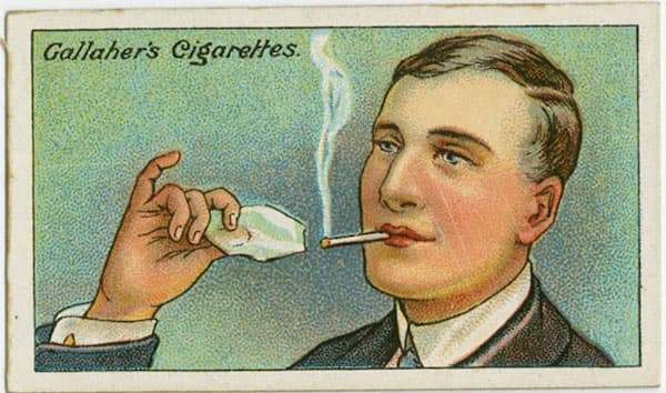 L'astuce d'autrefois qui marche encore aujourd'hui pour allumer une cigarette avec un glaçon.