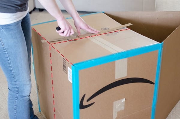 Faire des découpes pour que la cabane puisse se ranger pliée