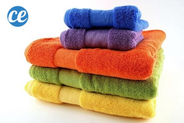 Voici l'astuce de grand-mère pour rendre comme neuve une vieille serviette éponge.