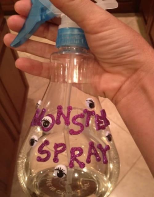 un spray pour chasser les monstres