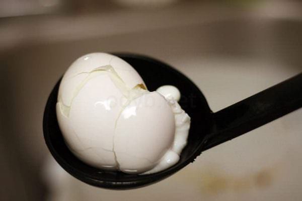 éviter les fissures lors de la cuisson des oeufs