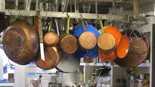 nettoyer casserole inox cuivre