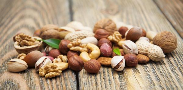 Manger des fruits à coque est excellent pour la santé.