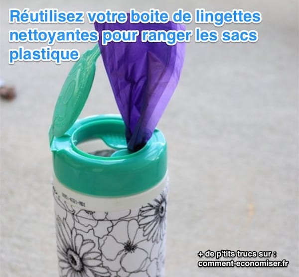 Une boîte de lingette recyclée pour ranger sacs en plastique