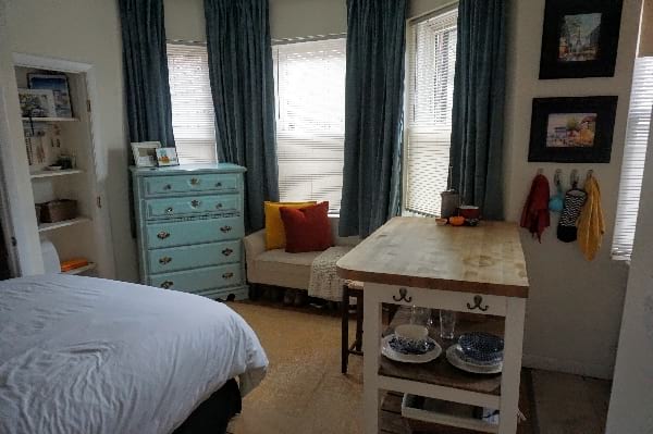 table sur roue pour cuisine prend moins de place