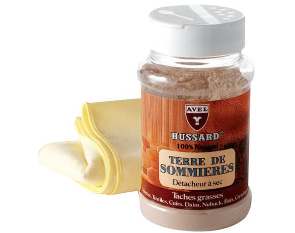 la terre de Sommières enlève les taches de craie grasse