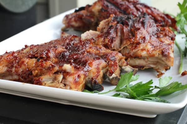 les chiens ne doivent pas manger des os de cotelettes