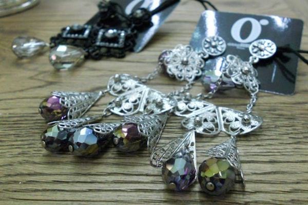 Utiliser l'alcool à brûler pour nettoyer vos bijoux