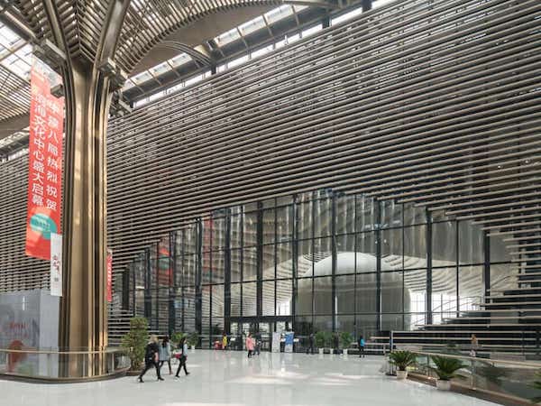 extérieur de la bibliothèque de Binhai en Chine