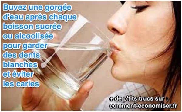 gorgee eau dents blanches