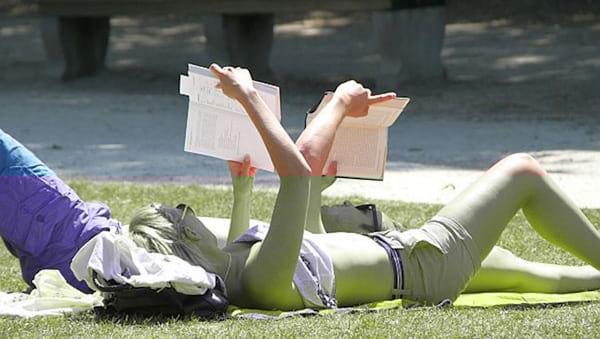 astuces pour lire pas cher l'été