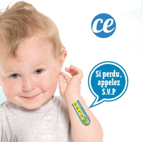 un tatouage éphémère pour enfant pour éviter qu'ils se perdent