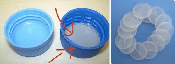 Les disques sous les bouchons servent à fermer la bouteille hermétiquement.