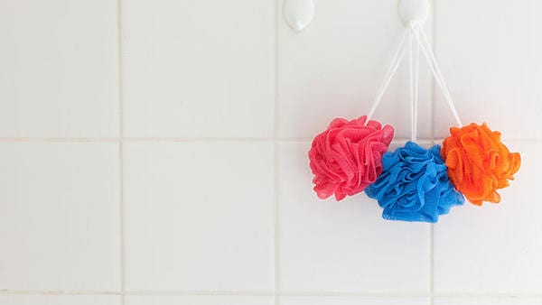 Fini de prendre des douches au quotidien