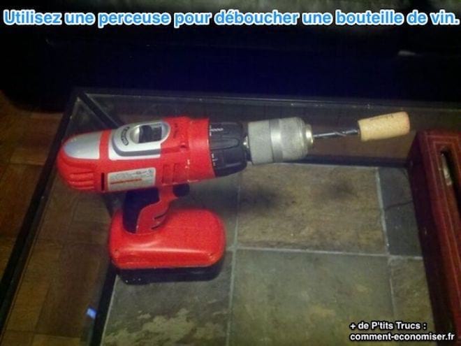 Comment enlever un bouchon d'une bouteille de vin sans tire bouchon et ouvrir une bouteille de vin sans tire bouchon