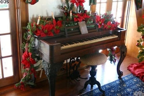 Décorez piano de Noel