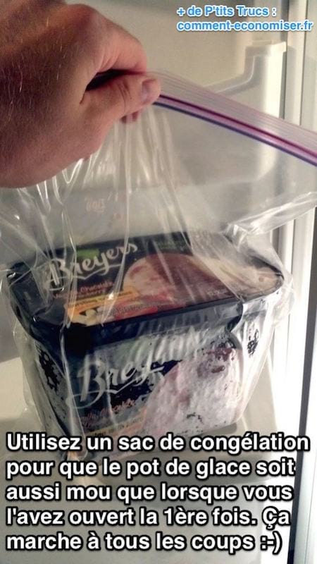 Mettez votre glace dans un Ziploc pour que la glace reste molle