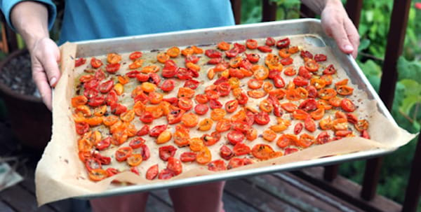 Saviez vous qu'on peut conserver les tomates rôties au congélateur ?