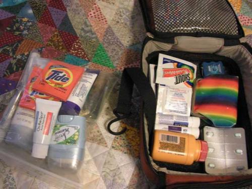 Comment Enlever L Odeur De Plastique Dans Une Valise 15 Astuces Pour Faire Vos Bagages Beaucoup Plus Facilement.