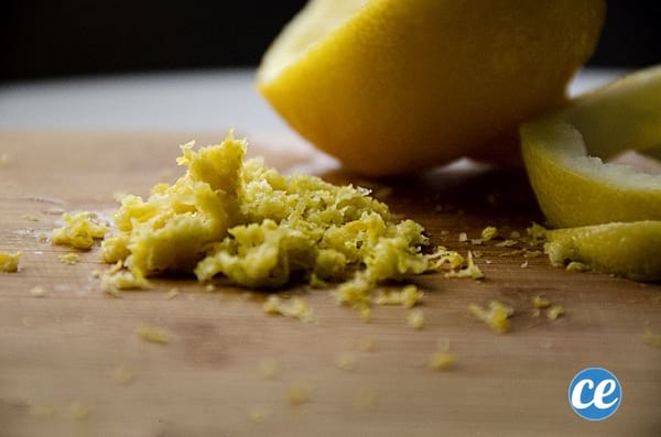 faire du zeste de citron avec écorce de citron
