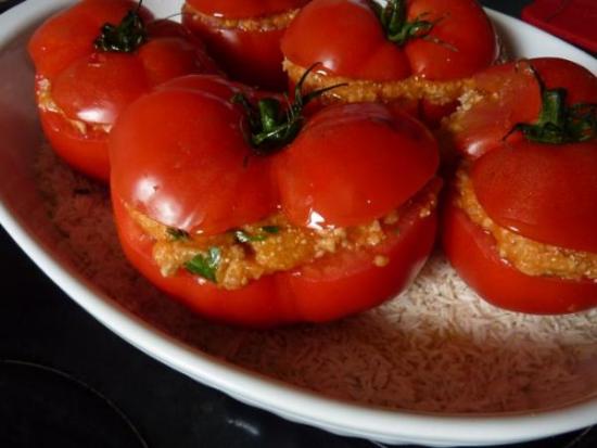 tomates farcies et restes de viande