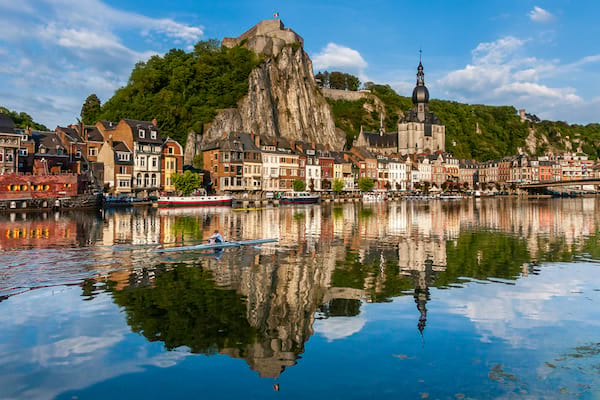 visiter la ville de Dinant en Belgique