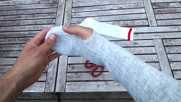 crééz des moufles avec des chaussettes