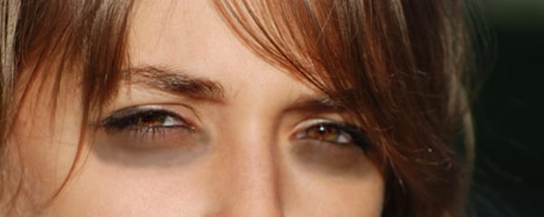 le marc de café est un bon anti-cernes