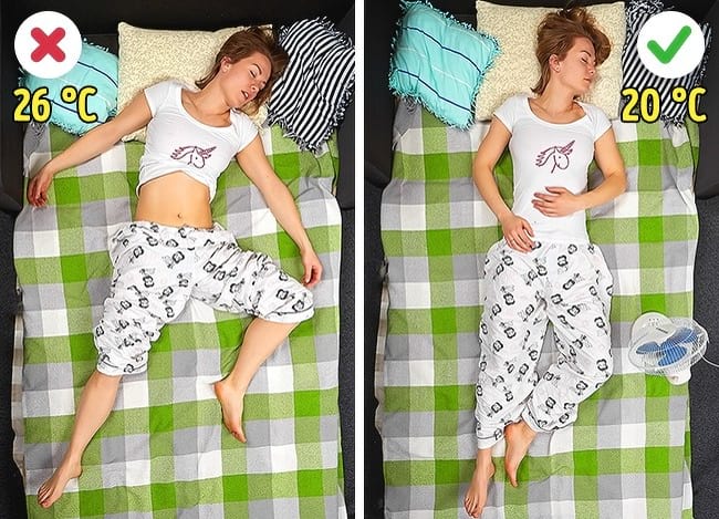 Femme allongée sur son lit avec réveils nocturnes.