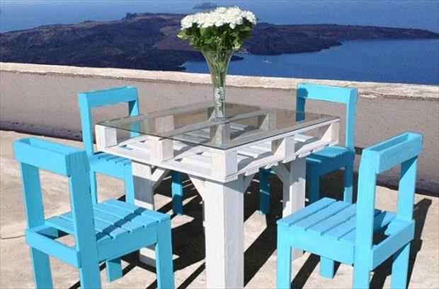 Recycler palette en bois en table et chaise
