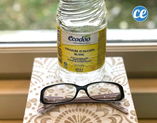 du vinaigre blanc pour nettoyer les lunettes
