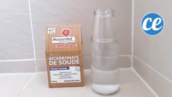 le bicarbonate mélangé à de l'eau permet de limiter l'apparition des moisissures dans les pièces humides