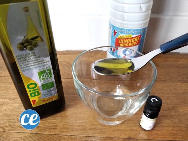 recette du spray anti-poussière naturel