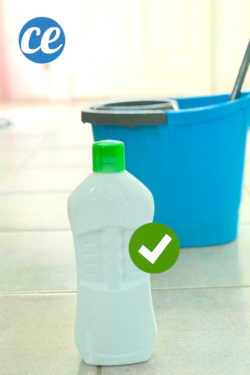 La recette facile et rapide du produit nettoyant pour les sols 100% naturelle.