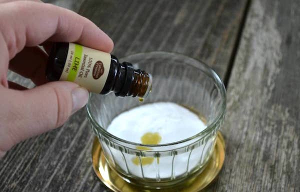 faire son déo maison avec du bicarbonate