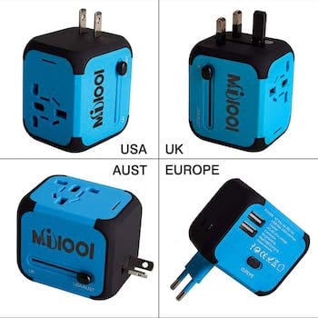 Un adaptateur de prise international qui fonctionne dans plus de 150 pays.
