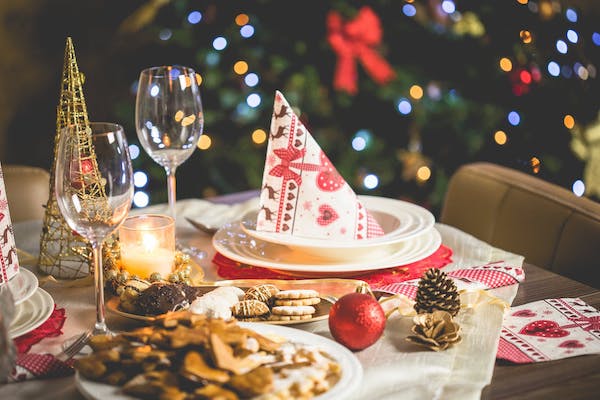 Préparer le diner de Noel avec sa mère et sa fille