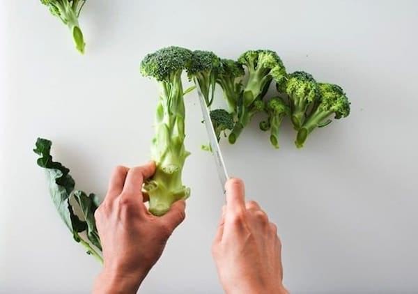 comment réutiliser les tiges de brocoli