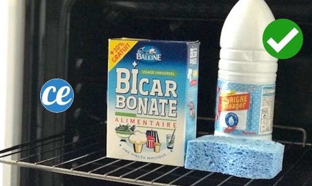 Utiliser du vinaigre blanc et du bicarbonate pour nettoyer le four