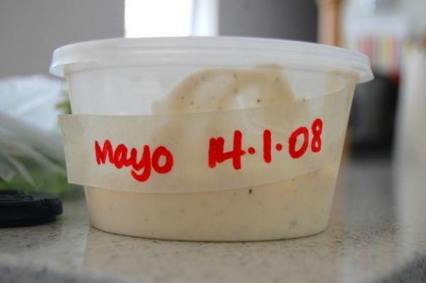 Etiquetez les produits pour vous rappeler de la date d'ouverture