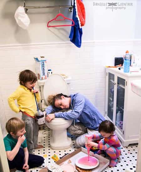 une maman malade avec ses enfants