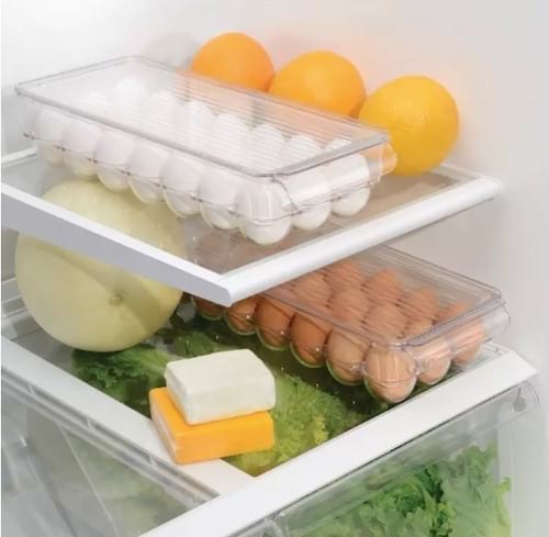 Boite en plastique pour ranger les oeufs dans le frigo