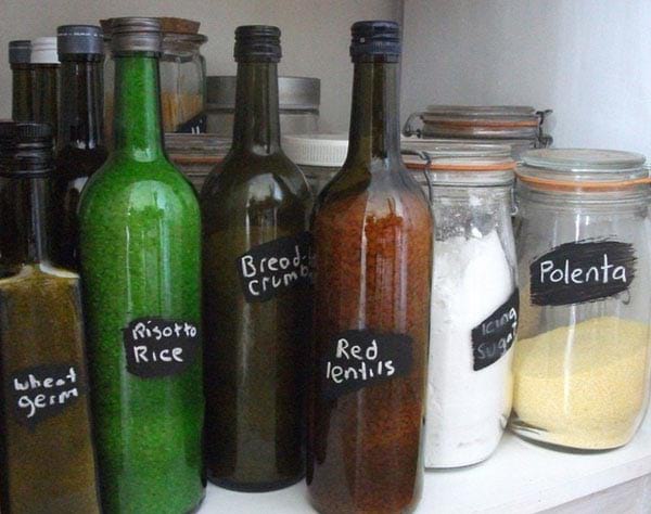 Bouteilles en verre recyclées en contenant pour aliments
