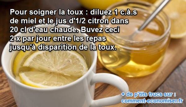 Remède naturel fait maison dans une tasse avec du citron et du miel pour calmer la toux