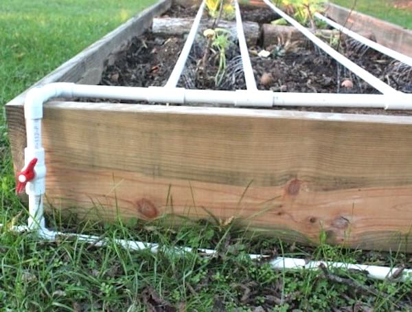 irrigation facile pour jardinière diy tuyau PVC