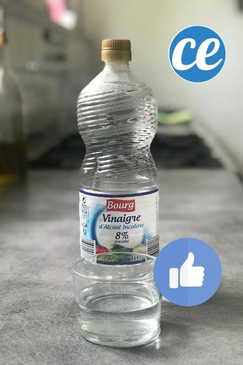un bol de vinaigre blanc pour désodoriser la cuisine