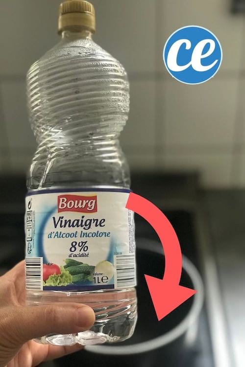 Faire chauffer du vinaigre blanc pour éliminer les mauvaises odeurs